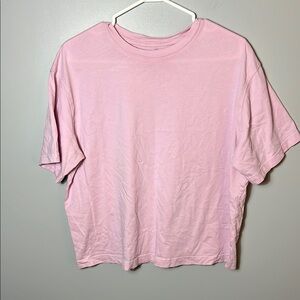 Casual Light Slightly Cropped Pink T-Shirt
